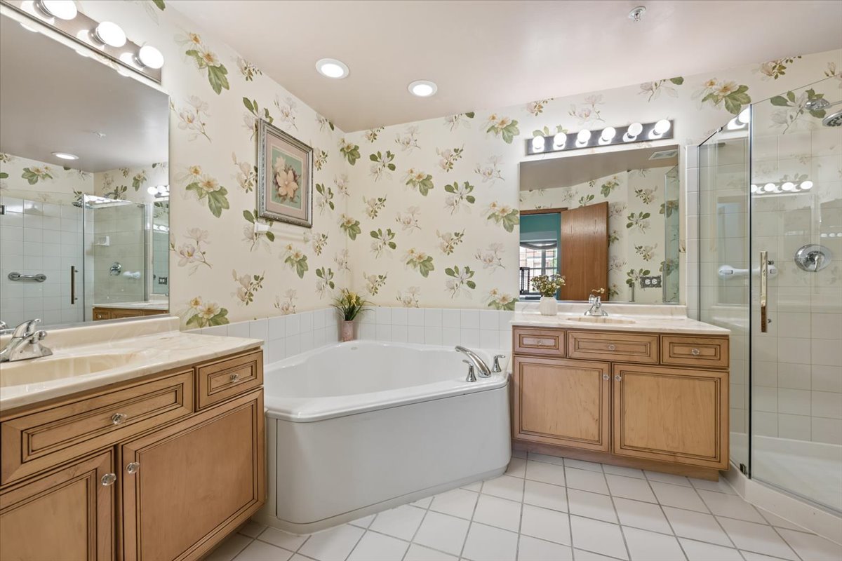 2351 Crystal Road Property Photo 13
