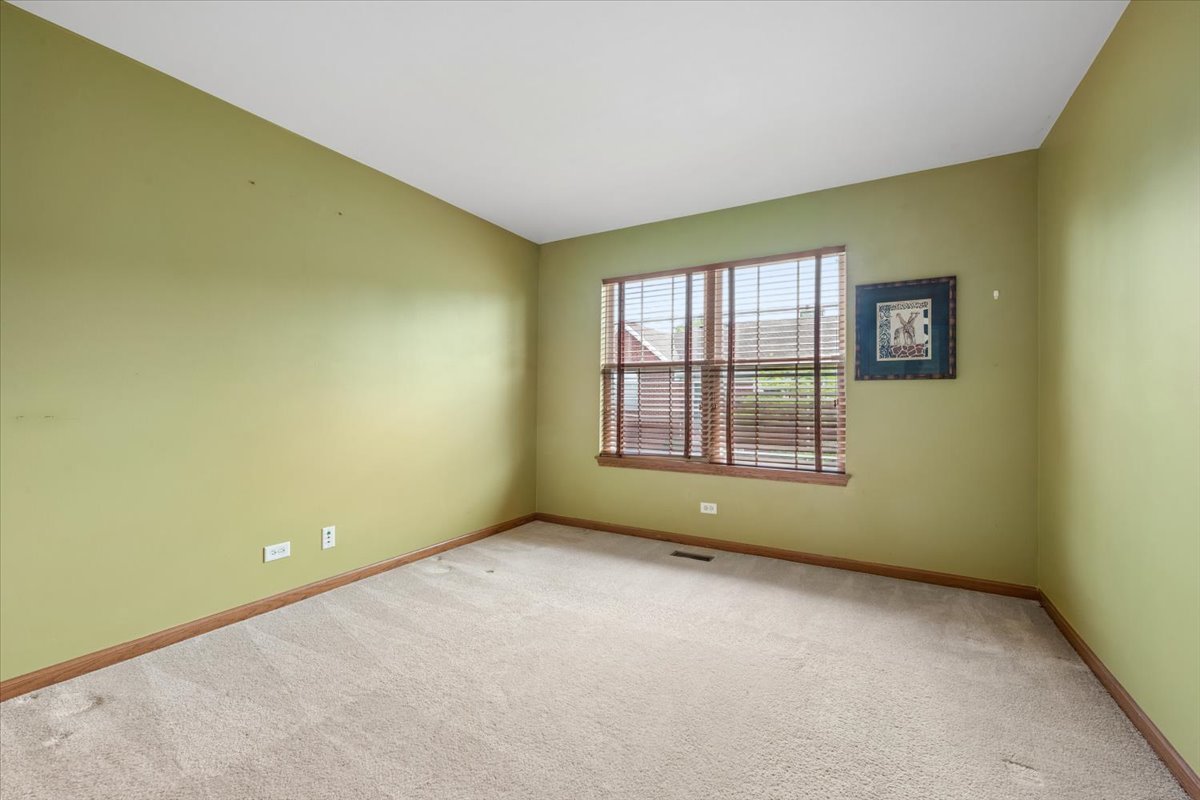 2351 Crystal Road Property Photo 18