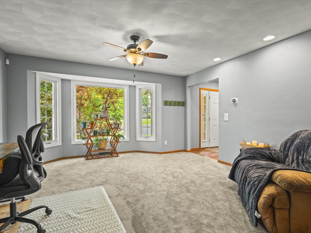 6937 N Summit Drive Property Photo 18