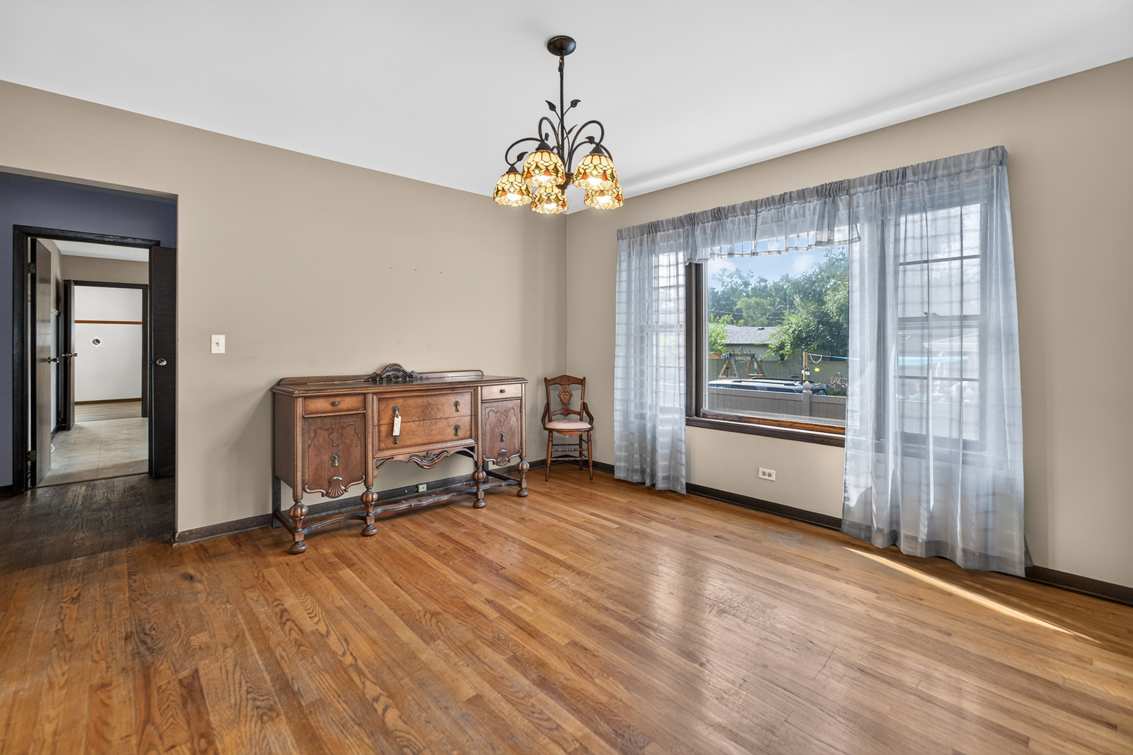 229 S Grace Street Property Photo 6