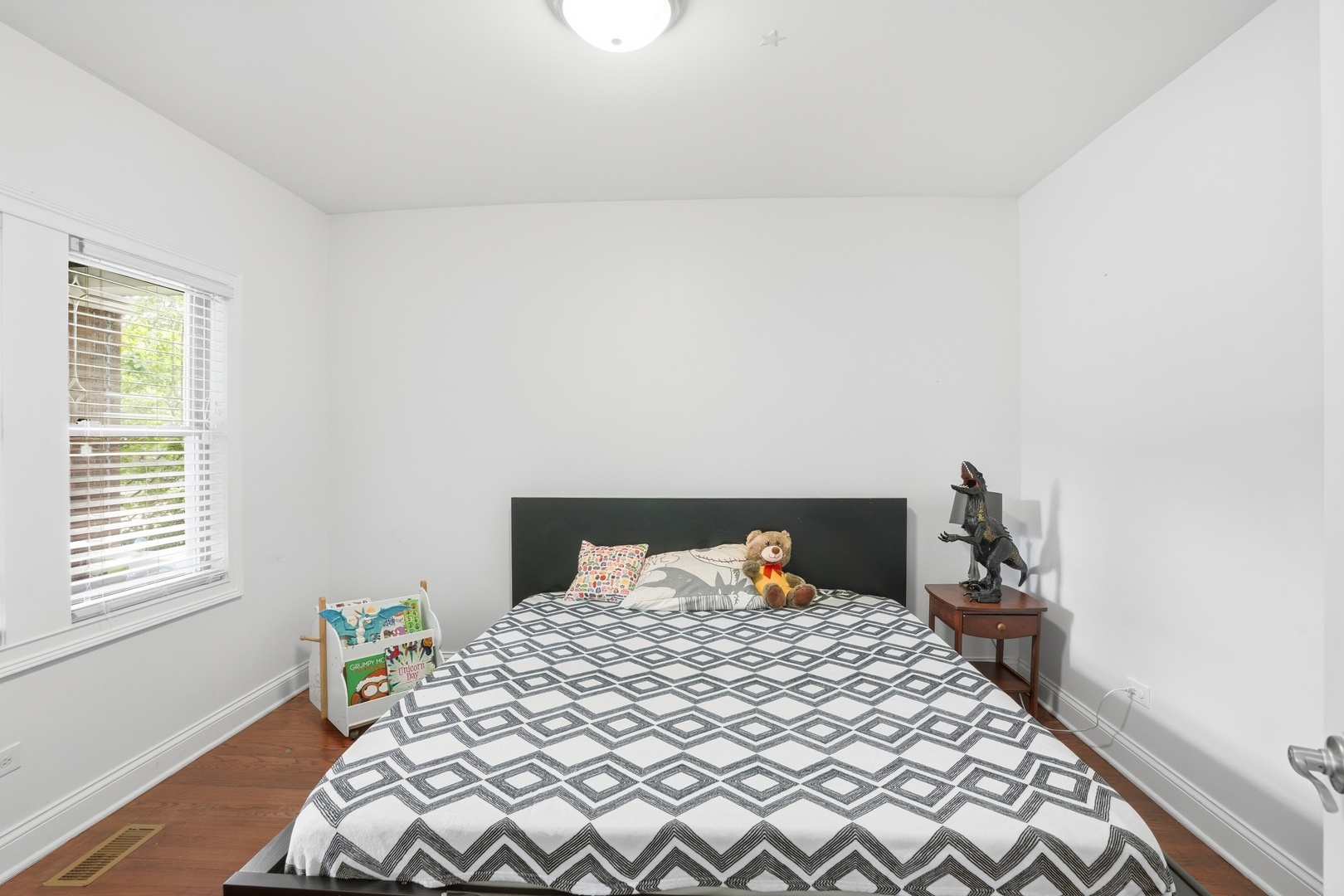 1229 Maple Avenue Property Photo 10