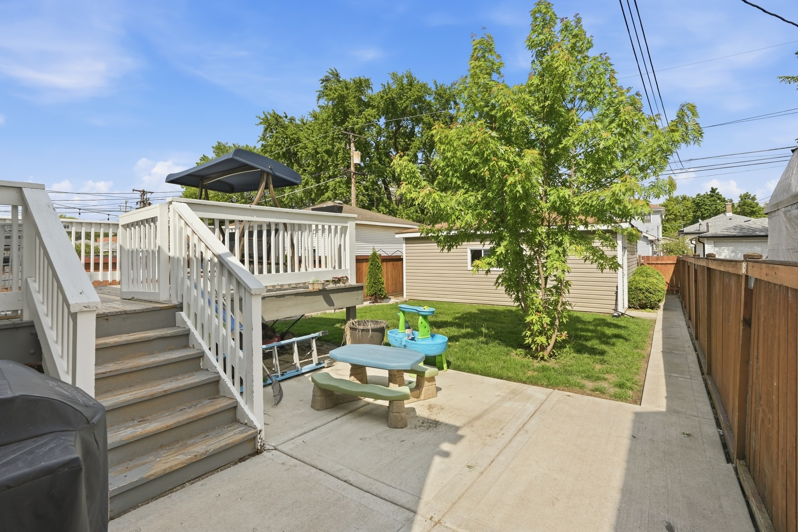 1229 Maple Avenue Property Photo 21