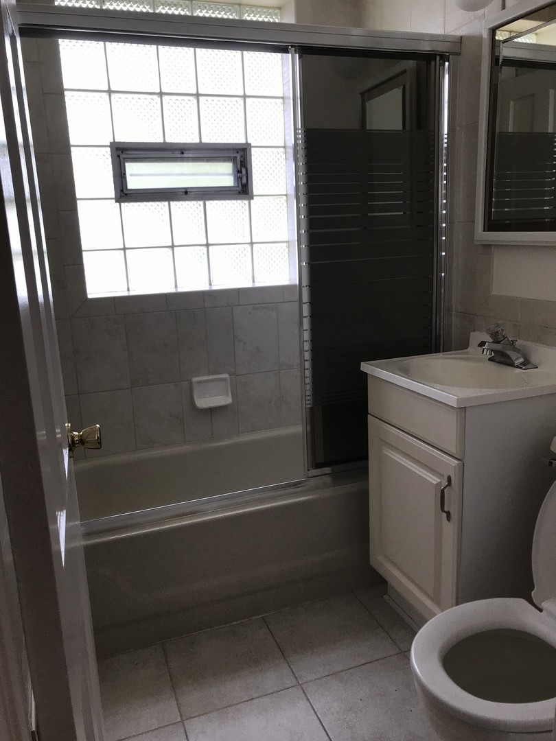 1748 Orchard Street Property Photo 6