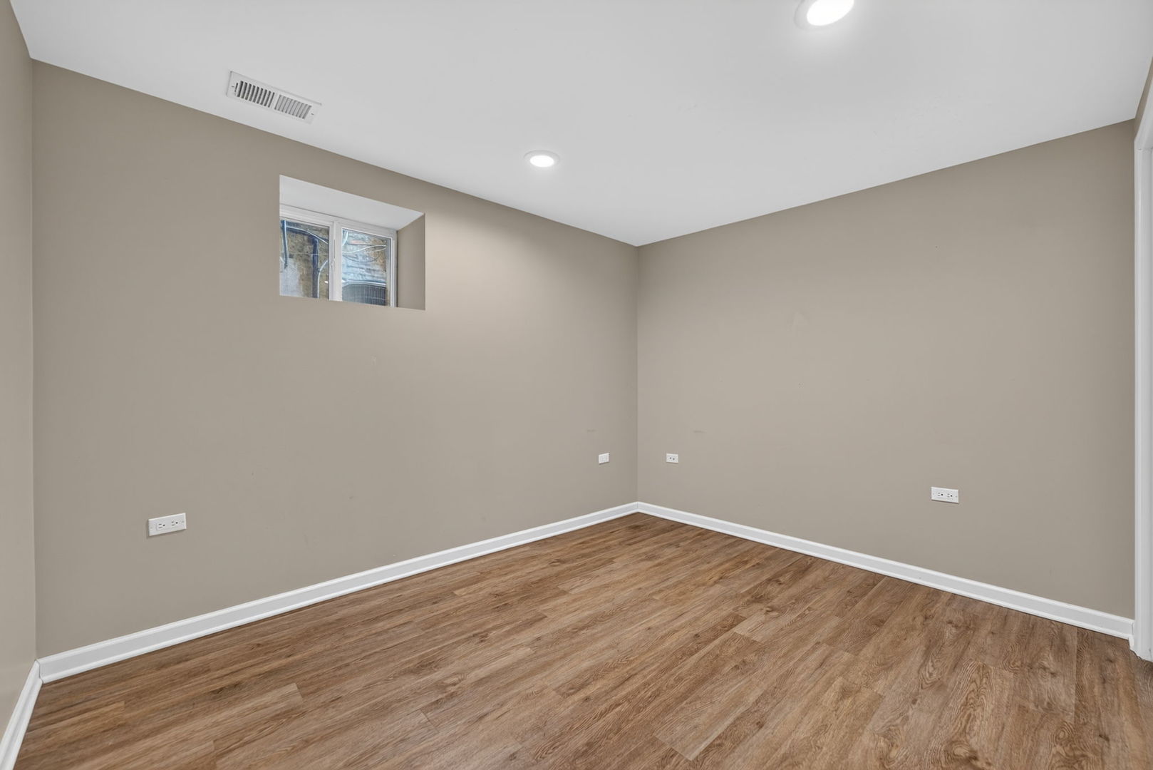 1507 W Hollywood Avenue Property Photo 23