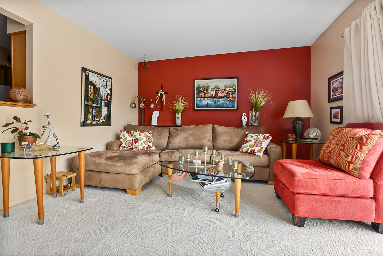 539 N Pleasant Drive 2c Property Photo 5