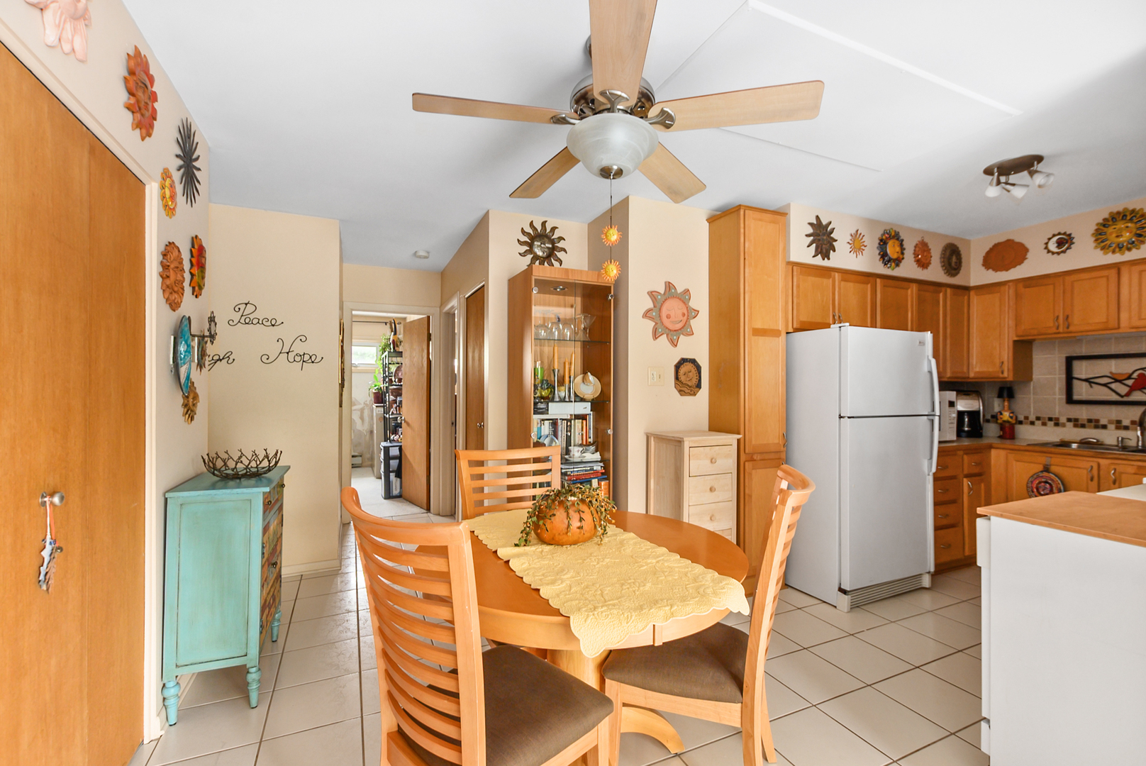 539 N Pleasant Drive 2c Property Photo 6