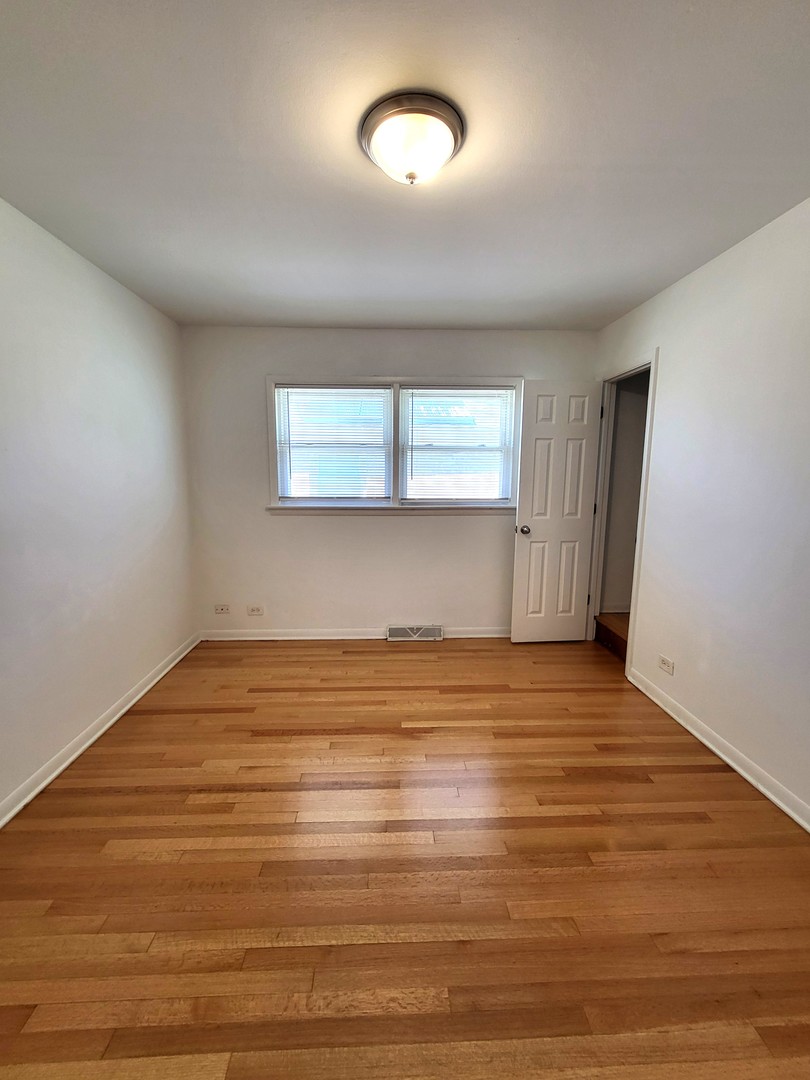 435 Crandon Avenue Property Photo 11