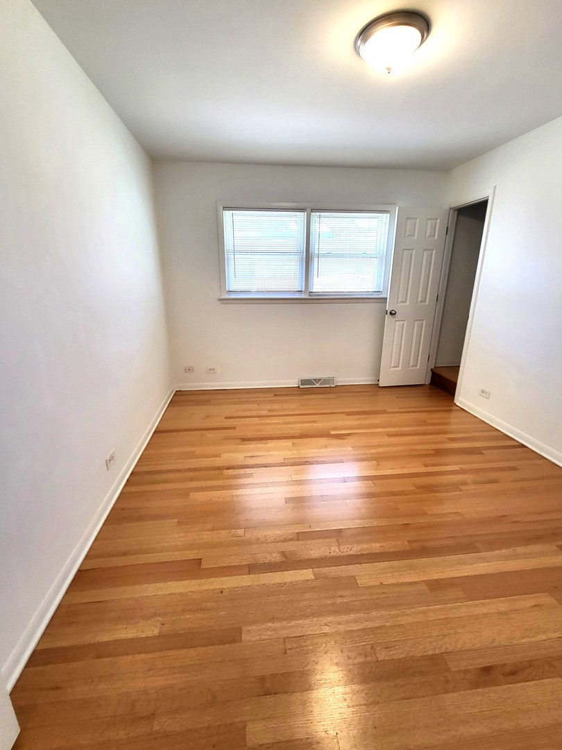 435 Crandon Avenue Property Photo 13