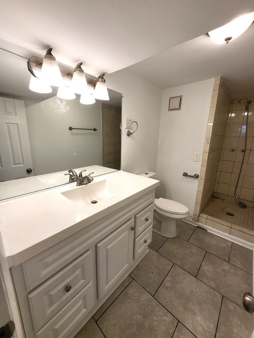 435 Crandon Avenue Property Photo 25