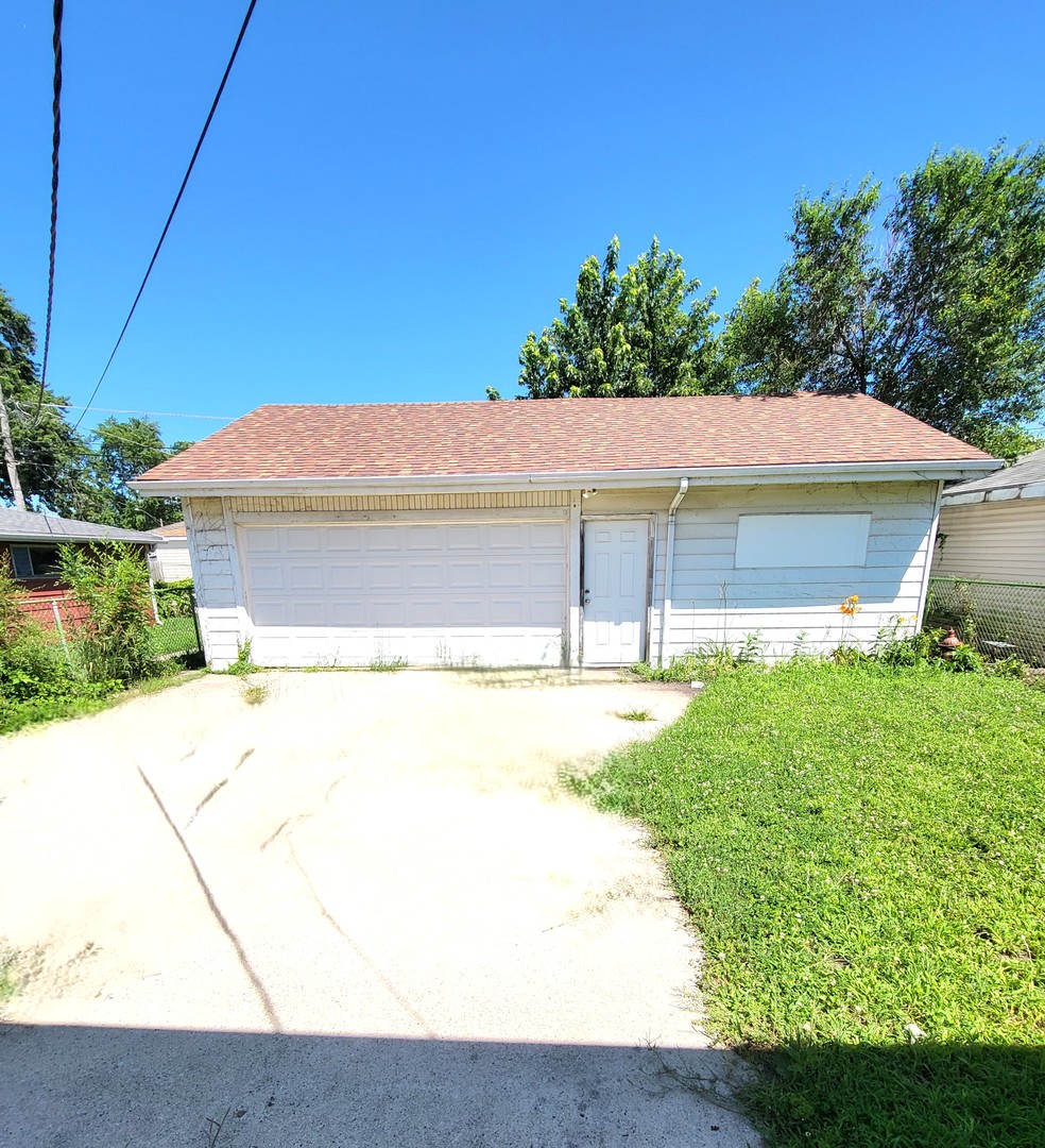 435 Crandon Avenue Property Photo 29
