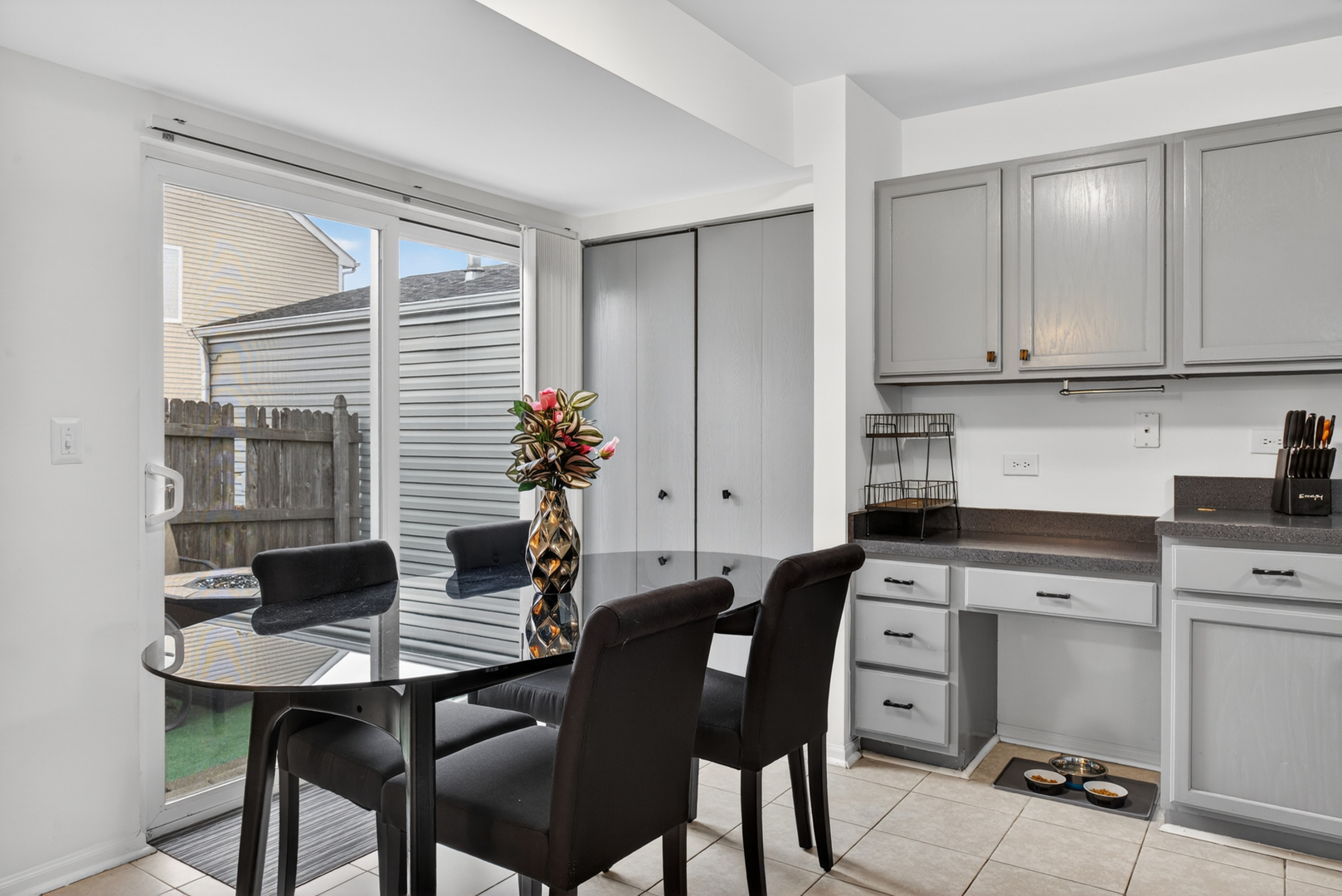 939 Four Seasons Boulevard Property Photo 8