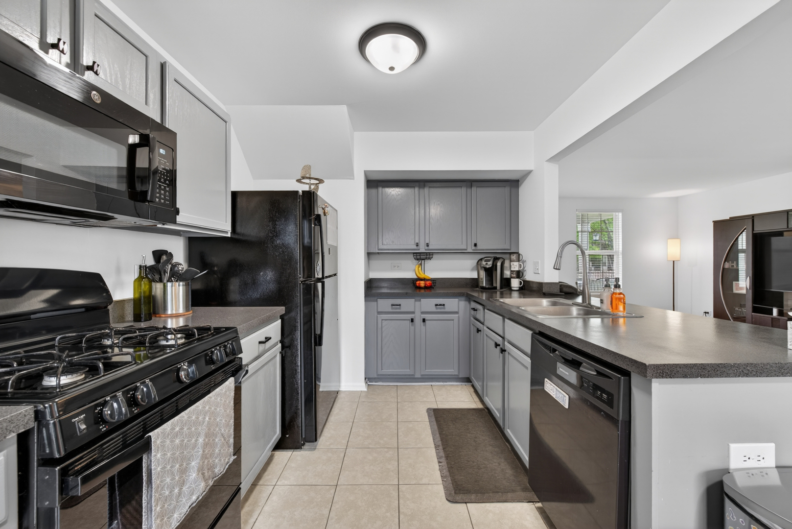939 Four Seasons Boulevard Property Photo 10