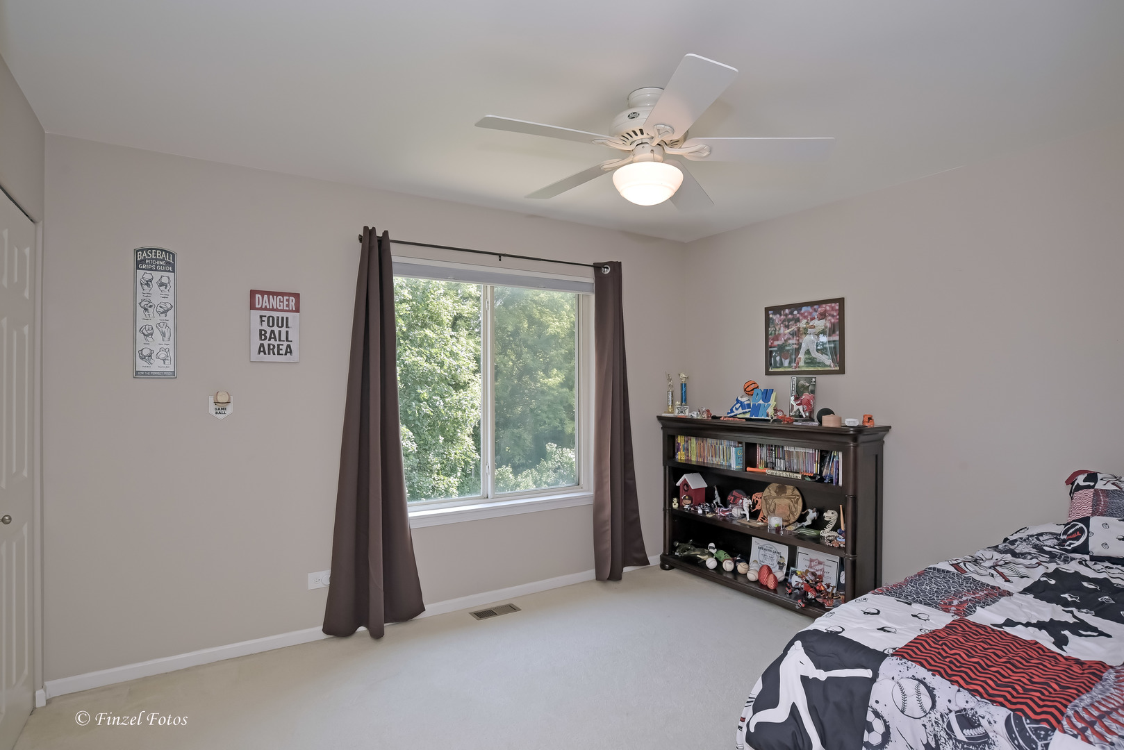 28807 Pilgrims Pass Property Photo 14