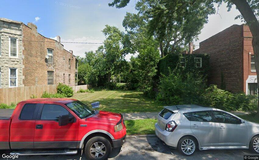 6623 S May Street Property Photo 1