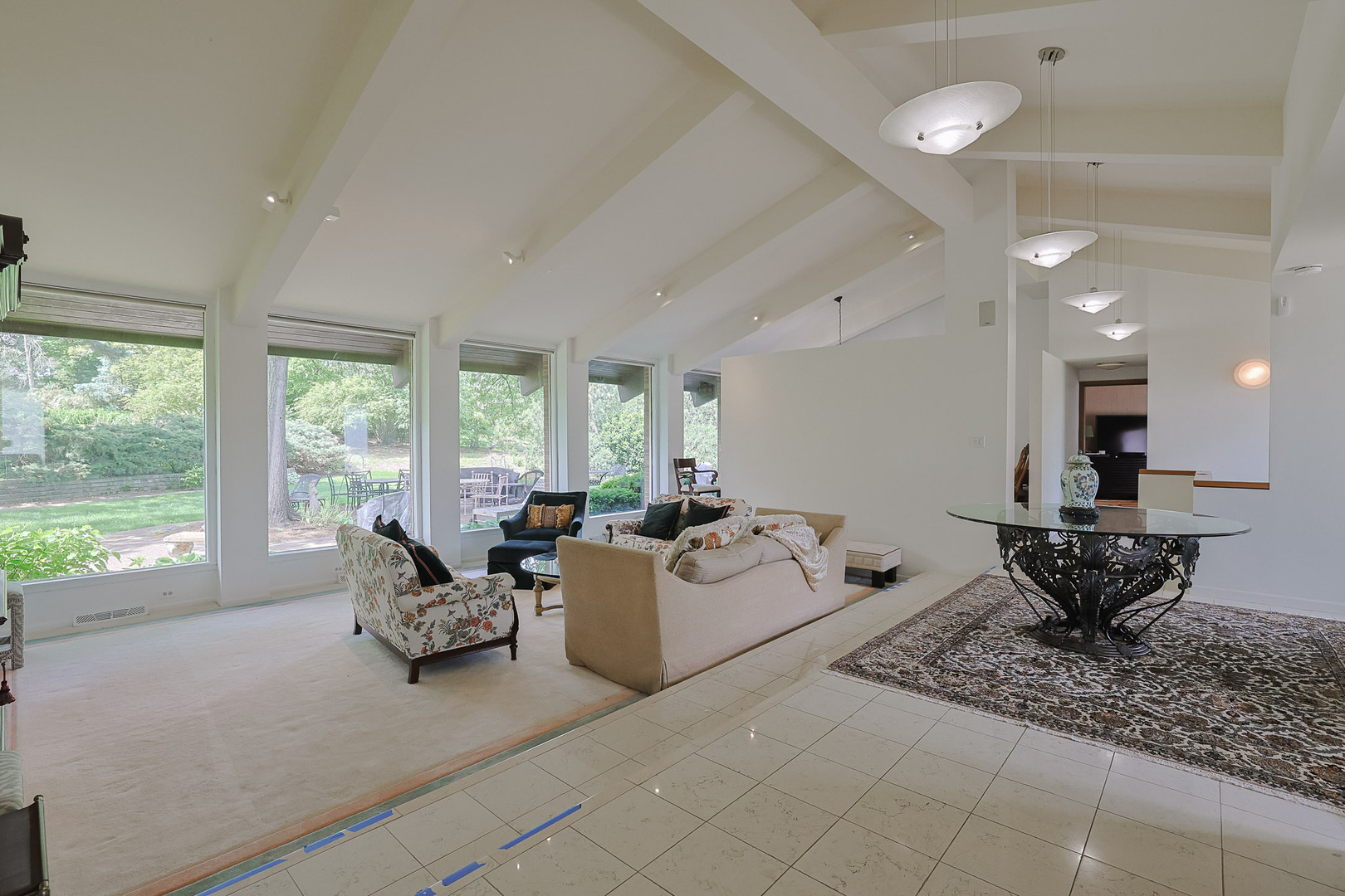 9 Camelot Drive Property Photo 4