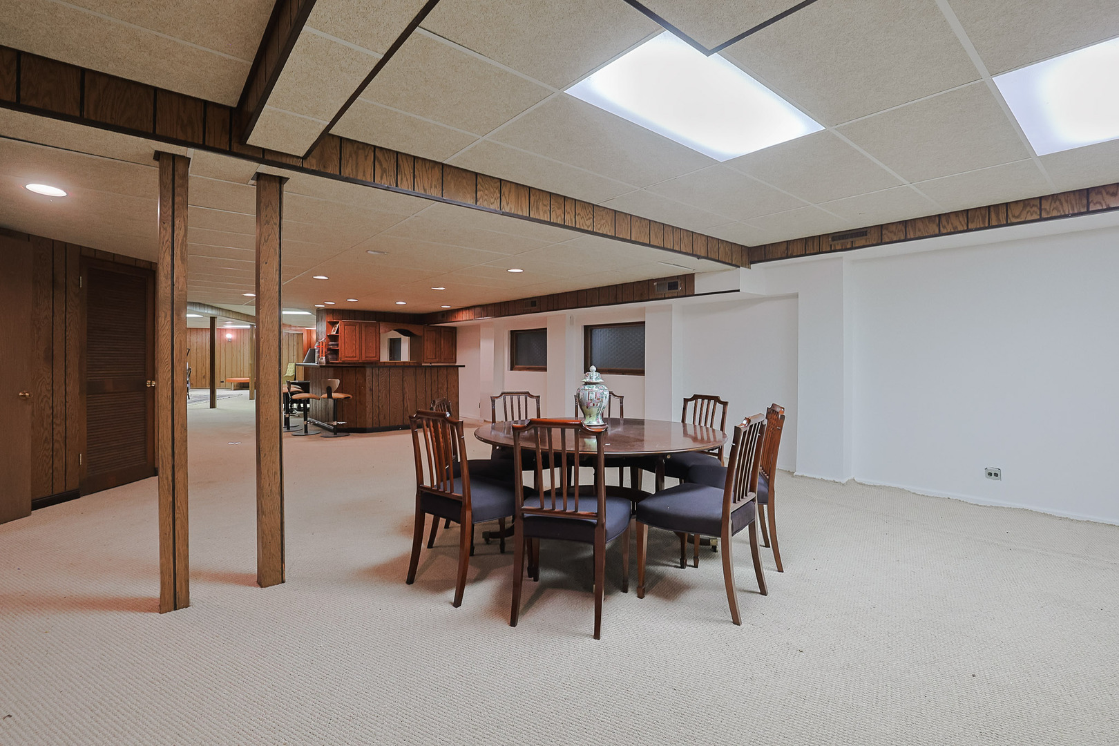 9 Camelot Drive Property Photo 27