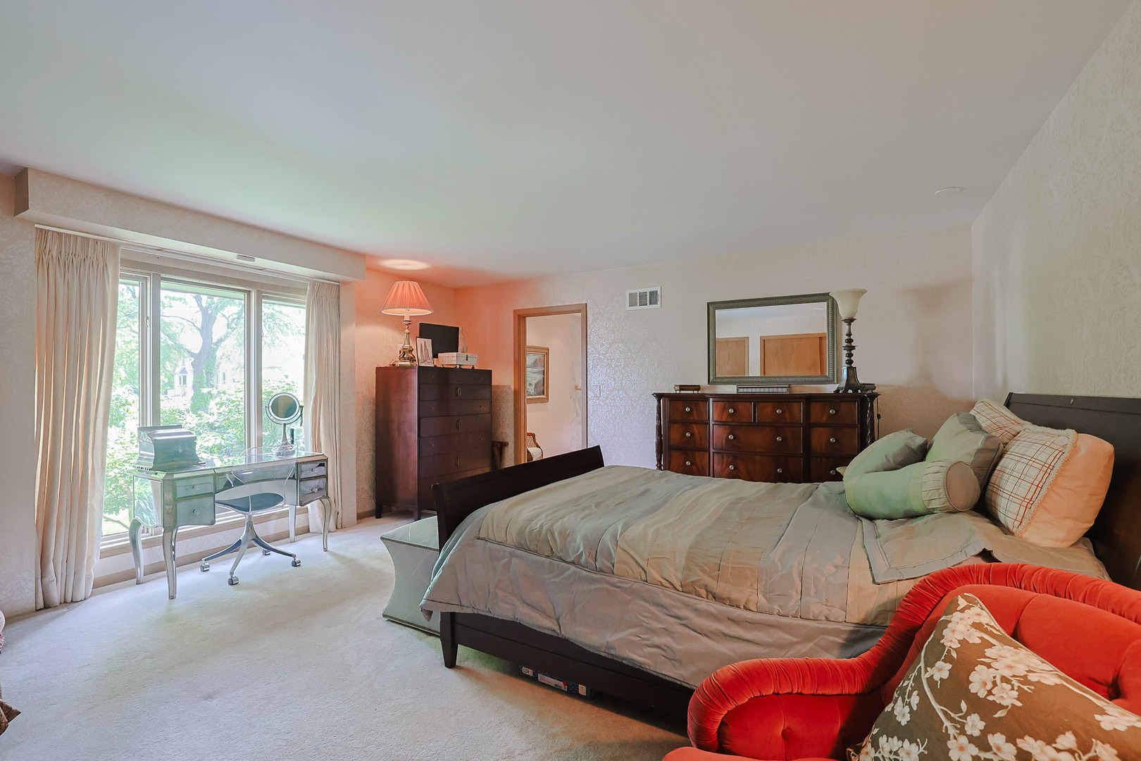 9 Camelot Drive Property Photo 32