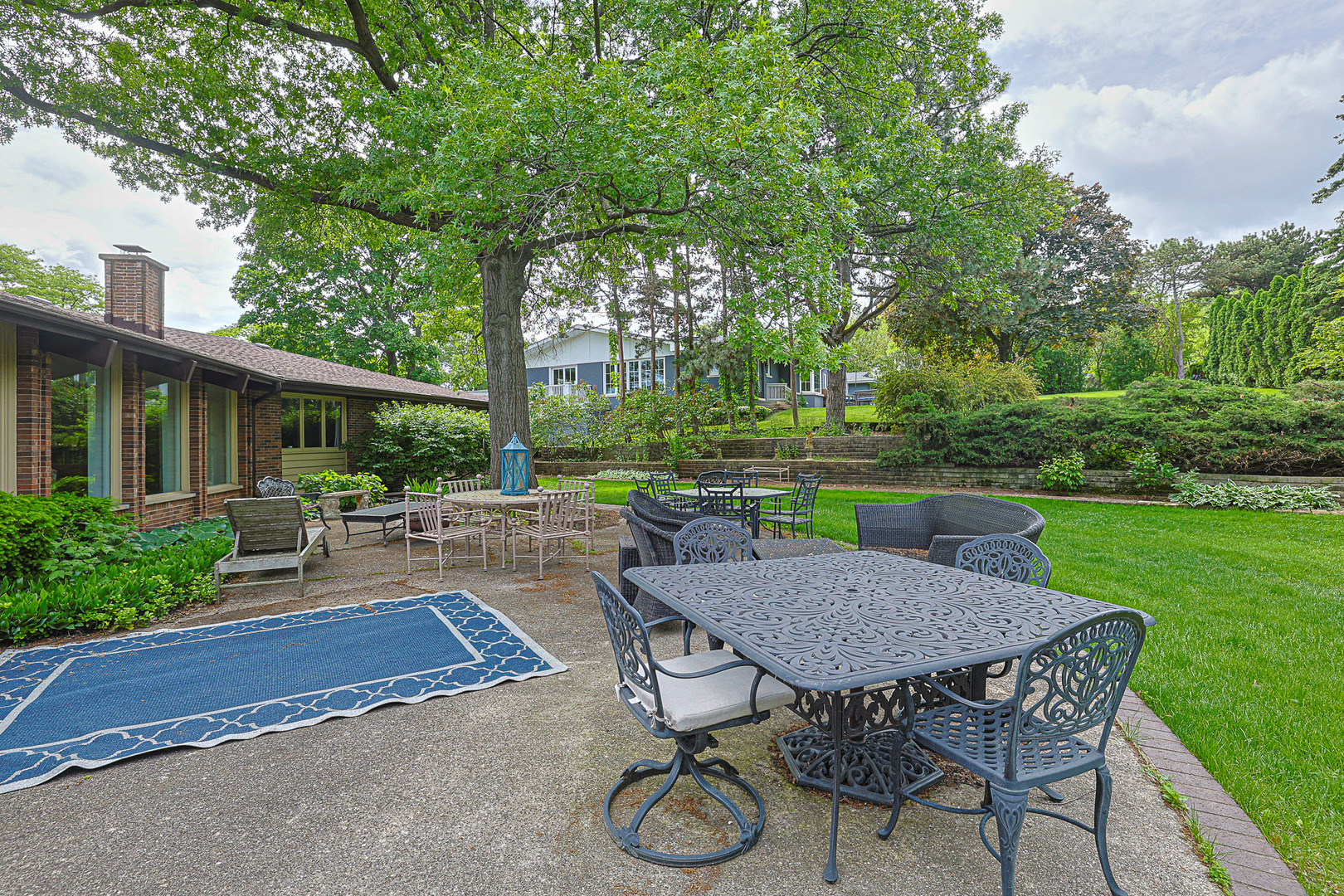 9 Camelot Drive Property Photo 34