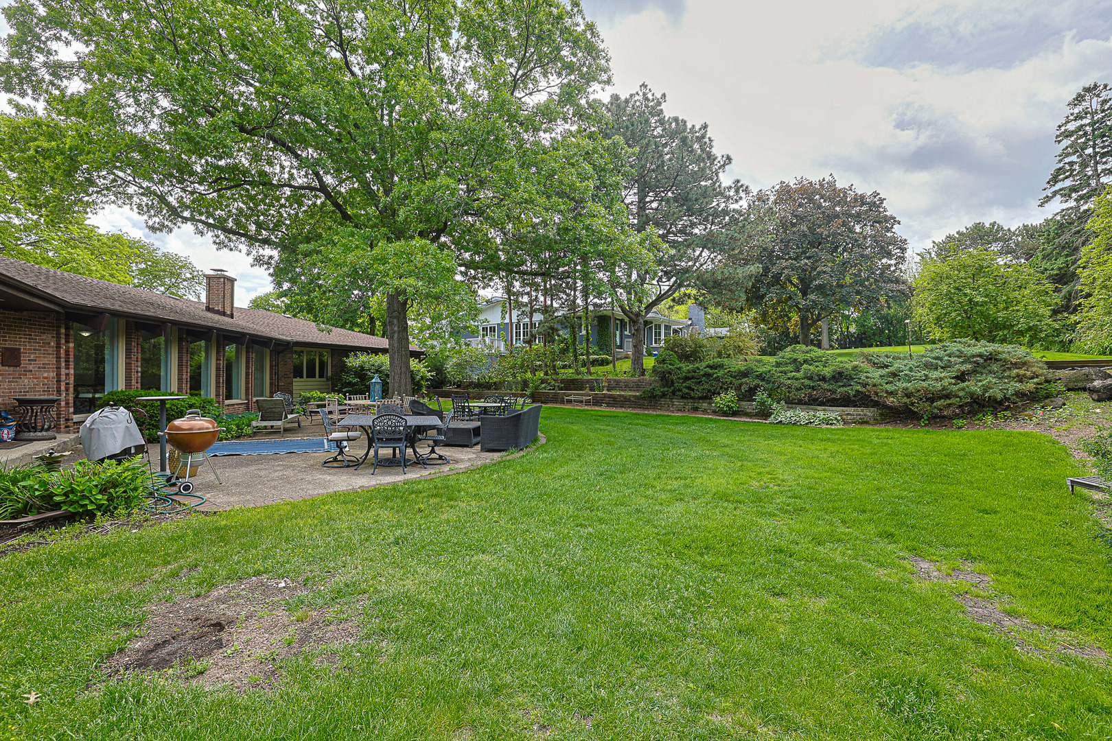 9 Camelot Drive Property Photo 36