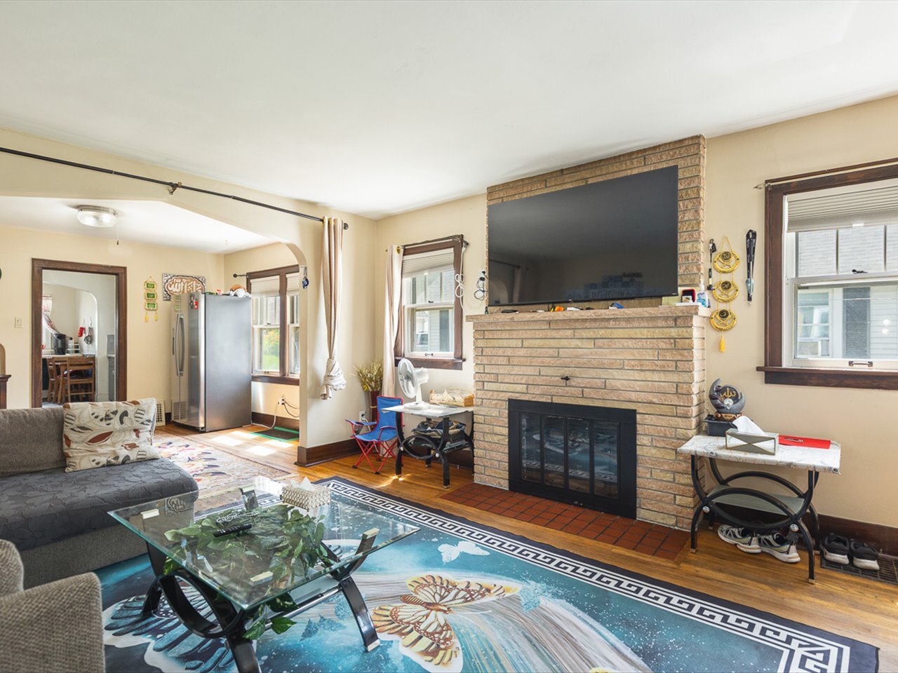 1247 W Logan Street Property Photo 6