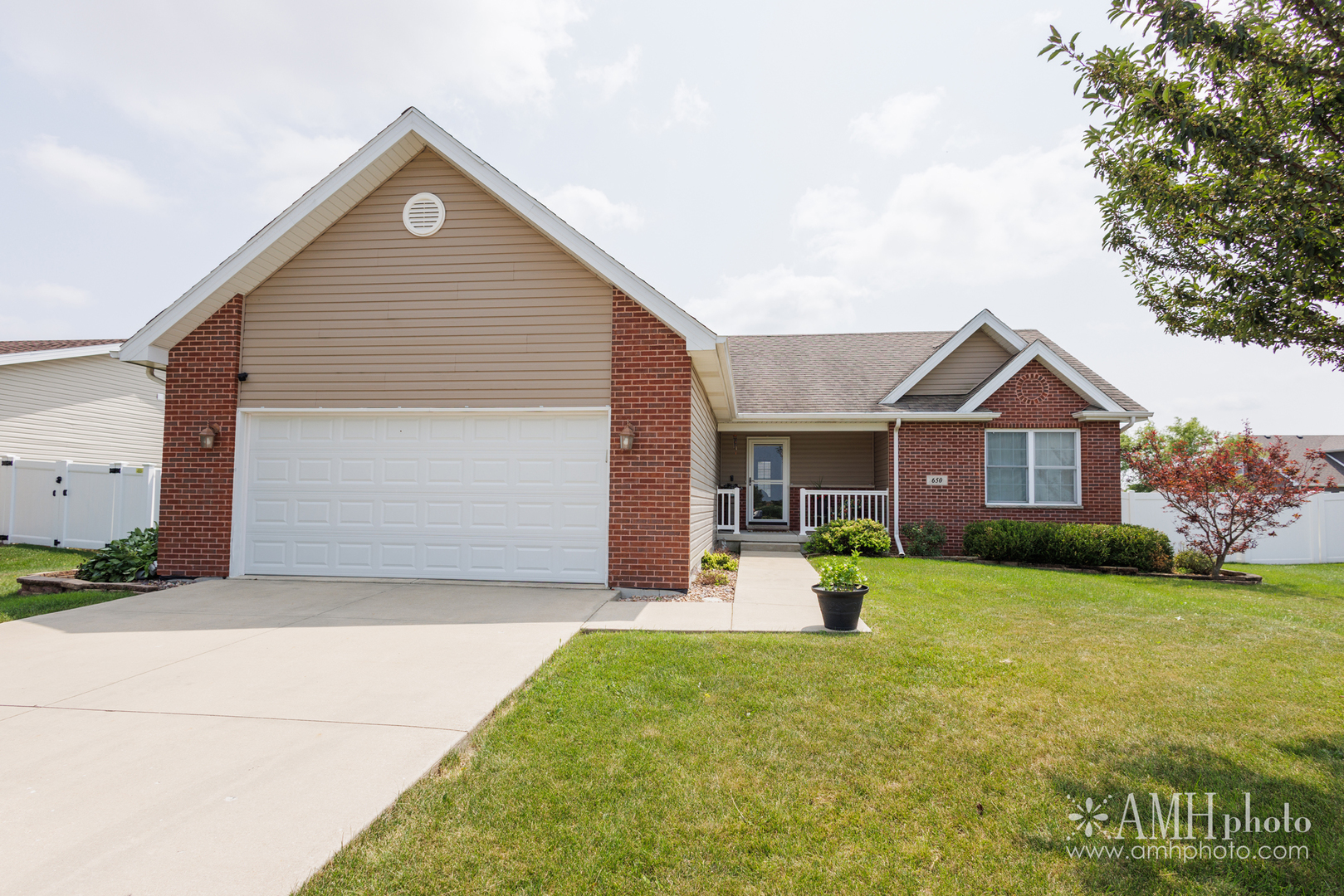 650 Lookout Way Property Photo 1