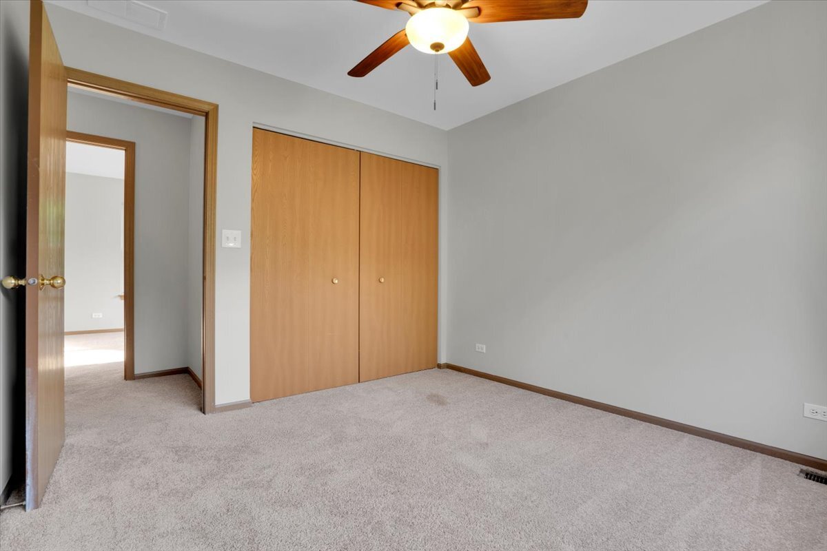 542 Waterford Lane Property Photo 21