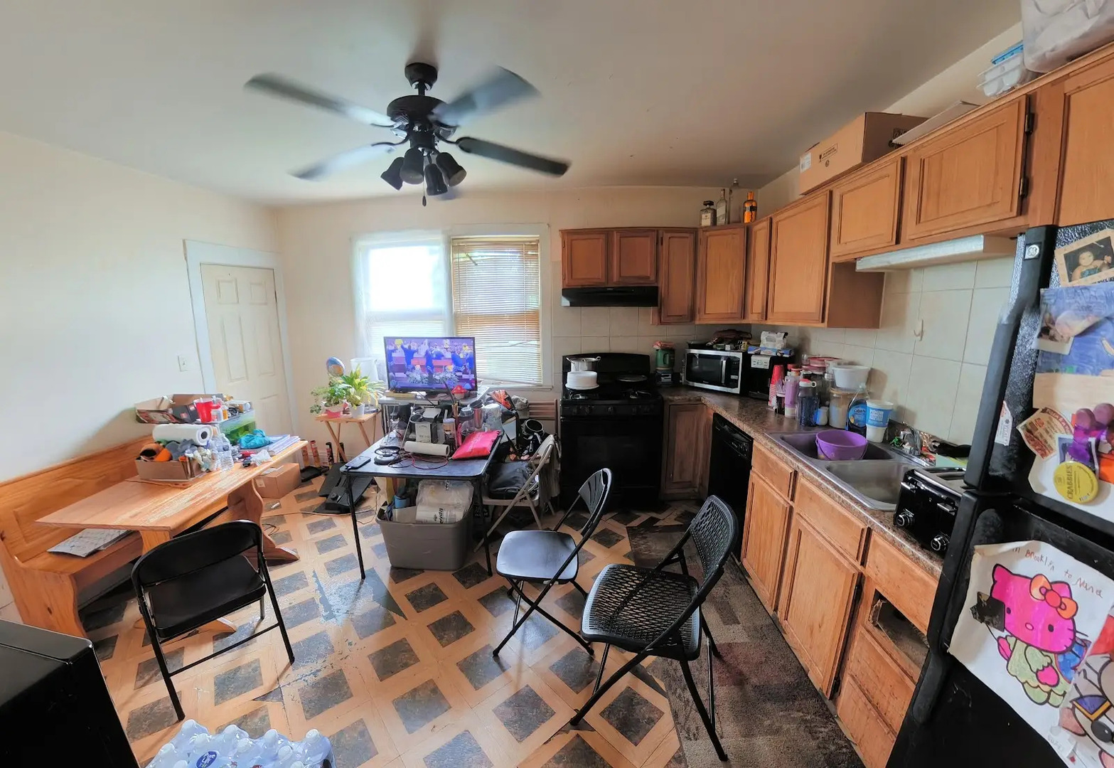 1323 Vincennes Avenue Property Photo 6