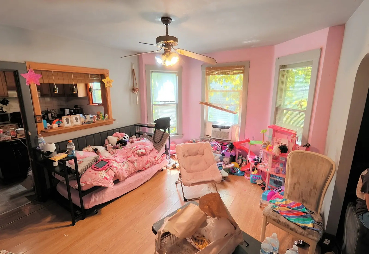 1323 Vincennes Avenue Property Photo 25