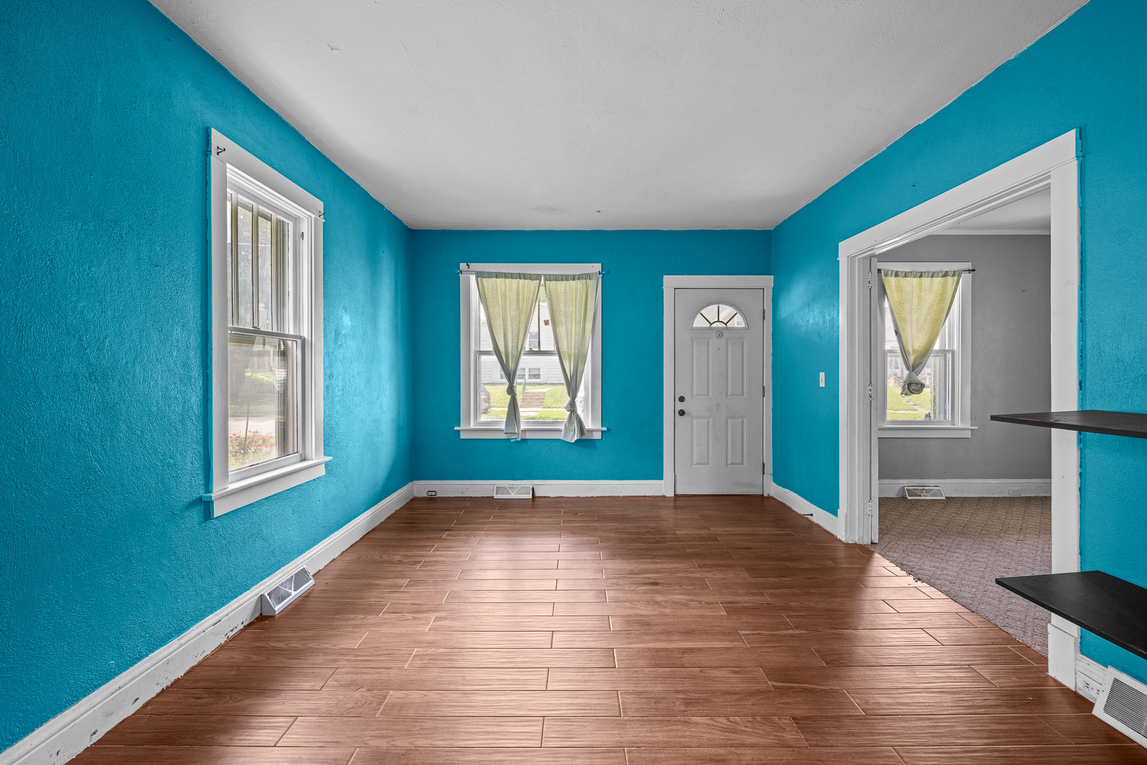 2318 5th Street Property Photo 5