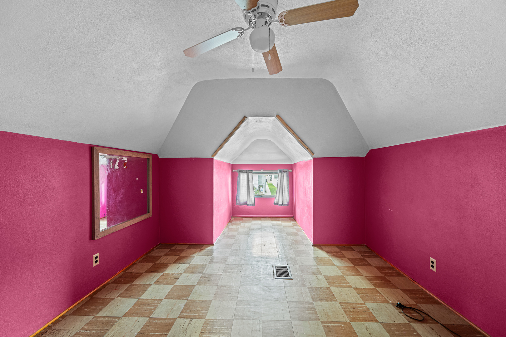 2318 5th Street Property Photo 18