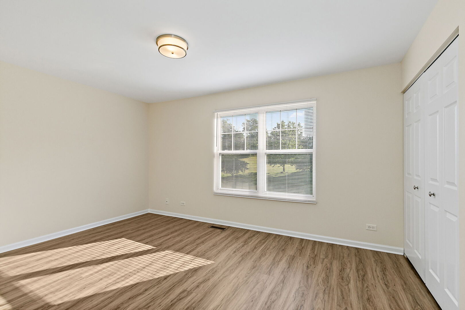 2308 Flagstone Lane 4 Property Photo 16