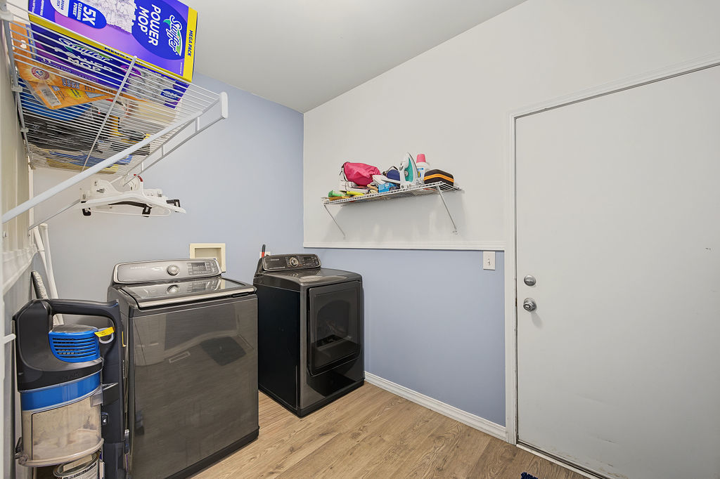 11323 Glenbrook Circle Property Photo 20