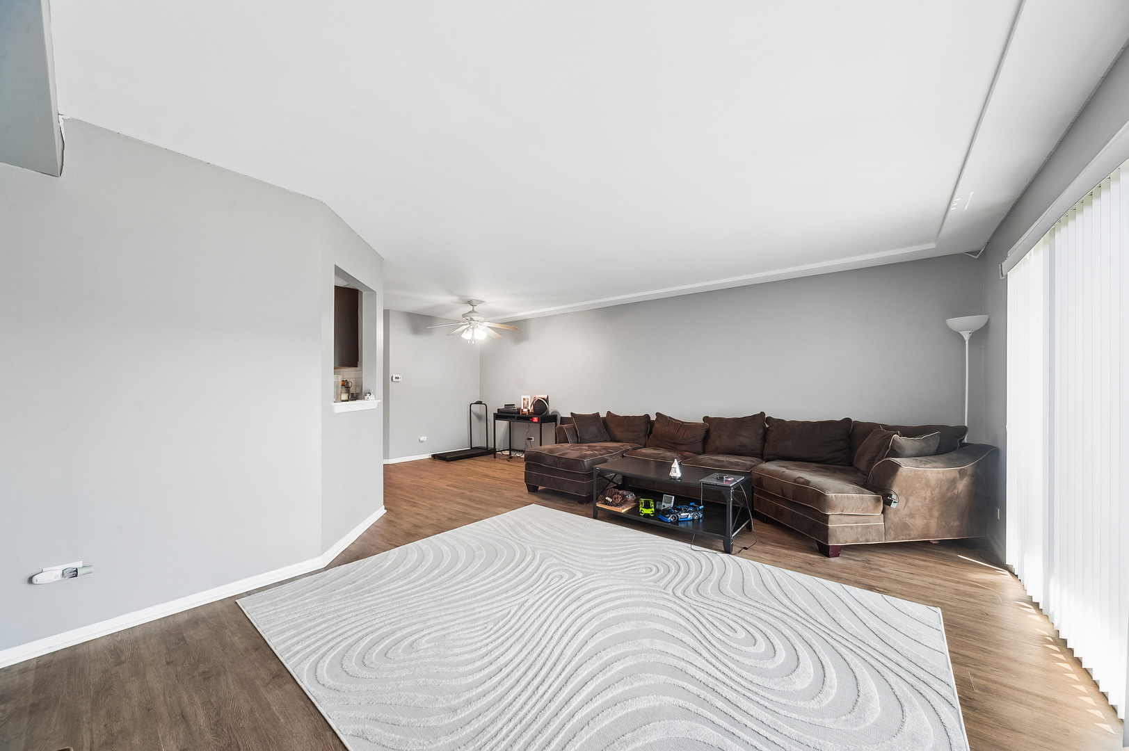 10337 B Dearlove Road Property Photo 7