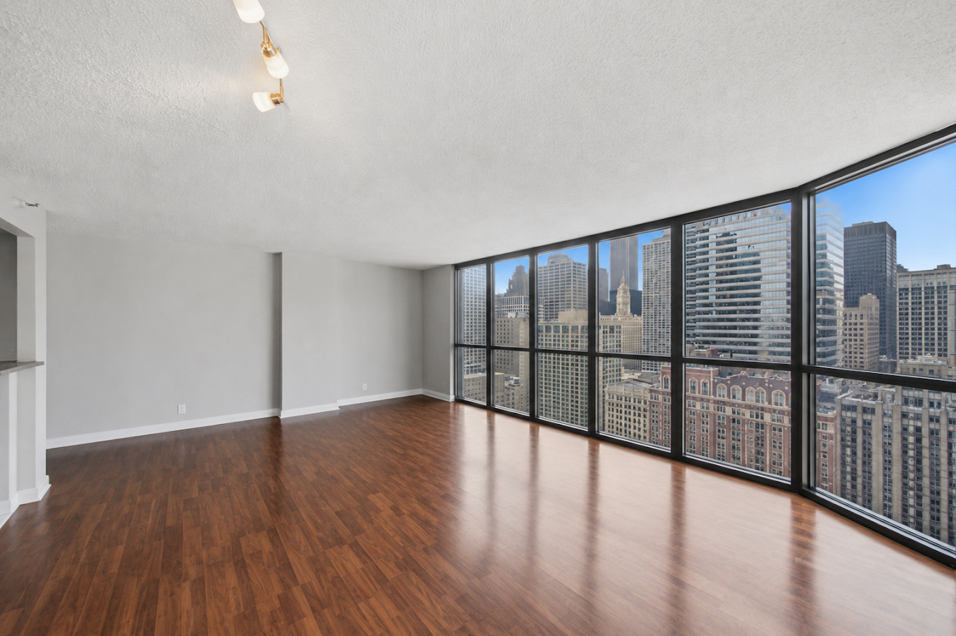 10 E Ontario Street 2205 Property Photo 3