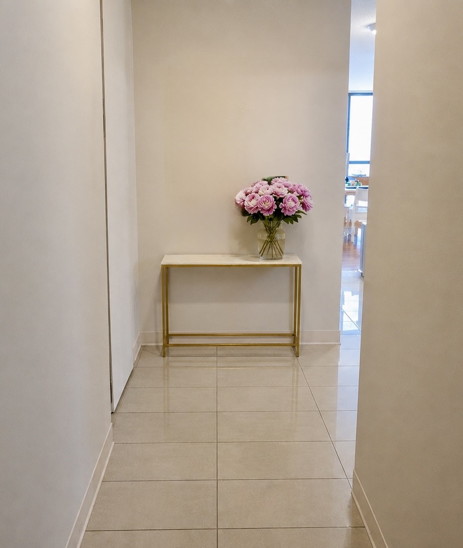 10 E Ontario Street 2205 Property Photo 9