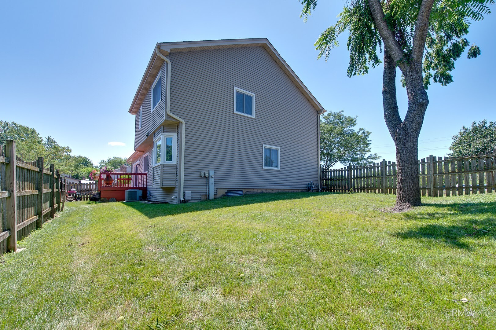 855 S Bartlett Road Property Photo 7