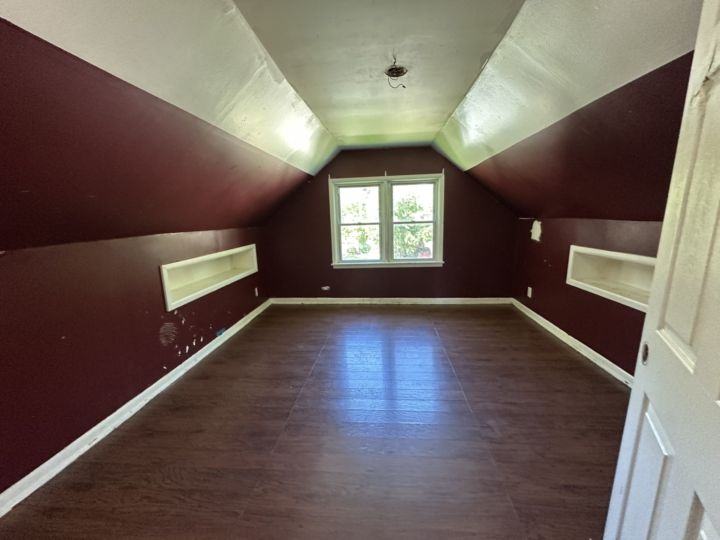 625 Emerald Avenue Property Photo 18