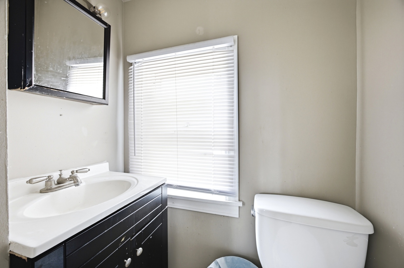 327 Ann Street Property Photo 13