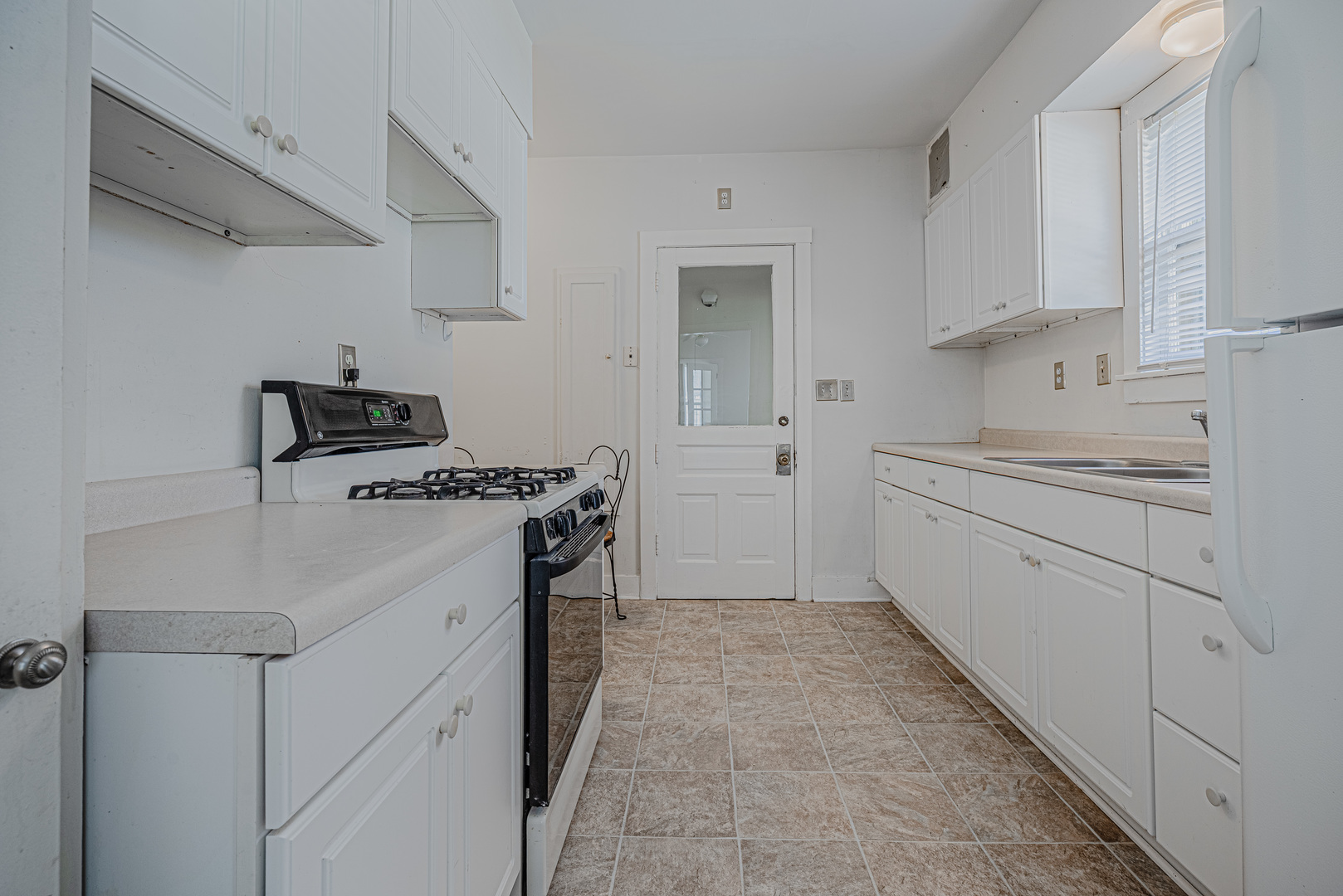 3 Madison Street Property Photo 9