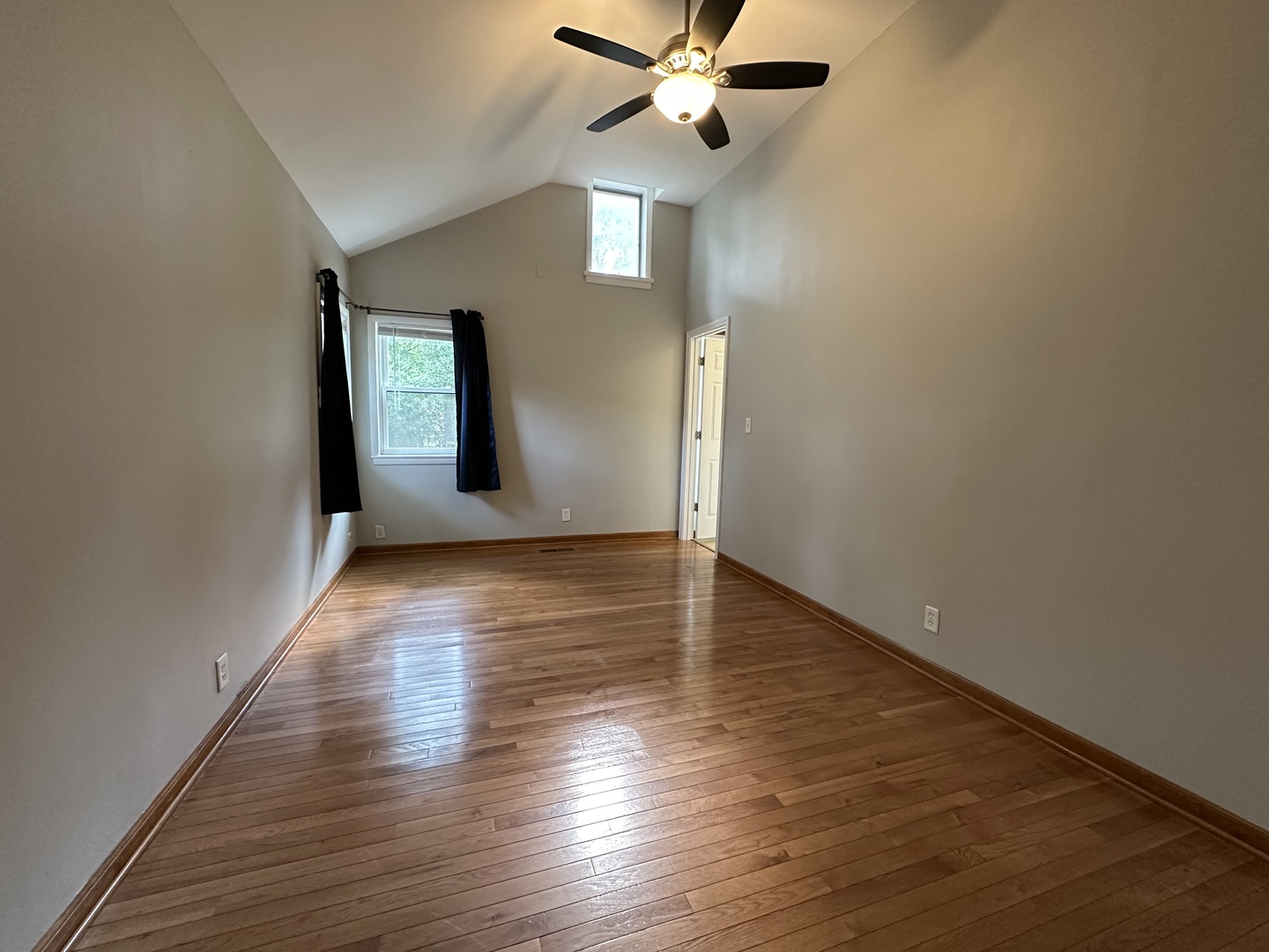 37 S Heather Drive Property Photo 9