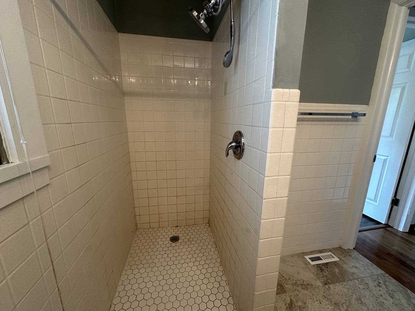 37 S Heather Drive Property Photo 13