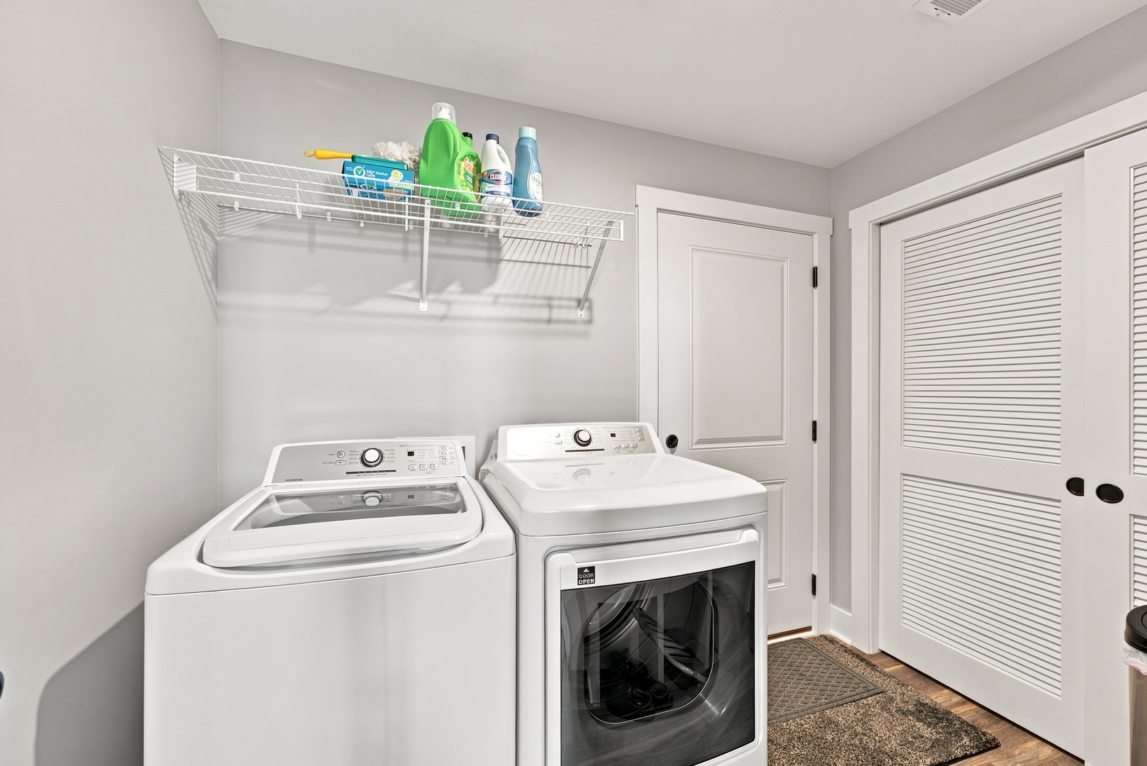 7142 Grove Crossing Property Photo 9