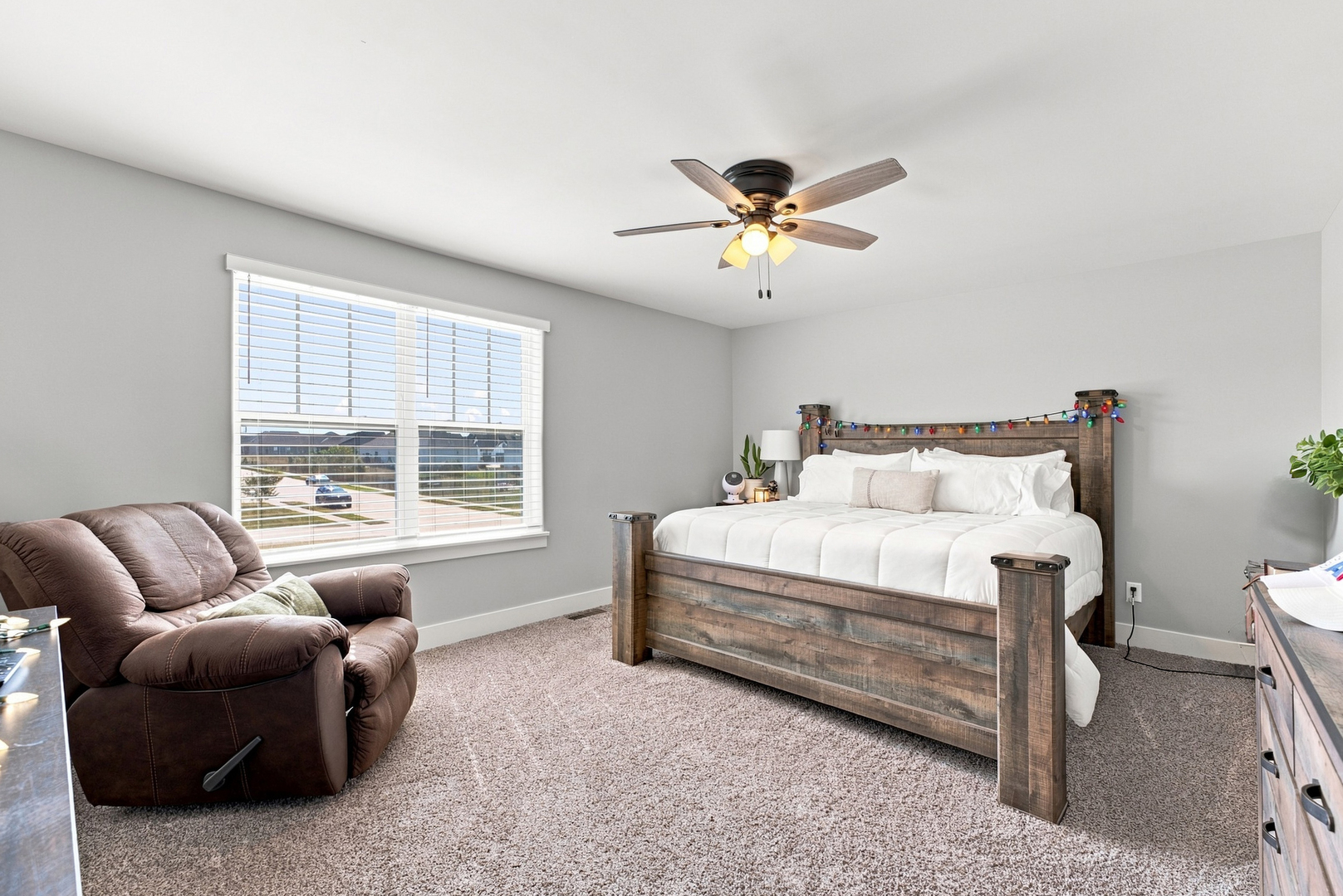 7142 Grove Crossing Property Photo 15