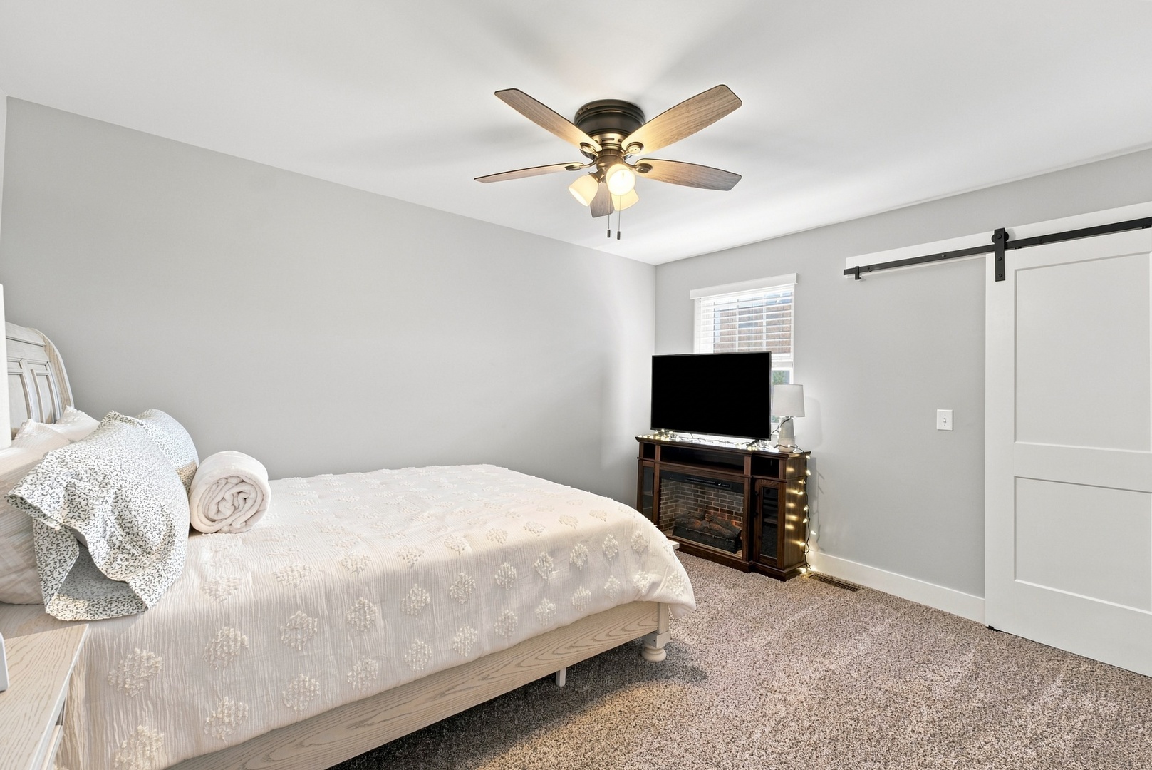 7142 Grove Crossing Property Photo 17