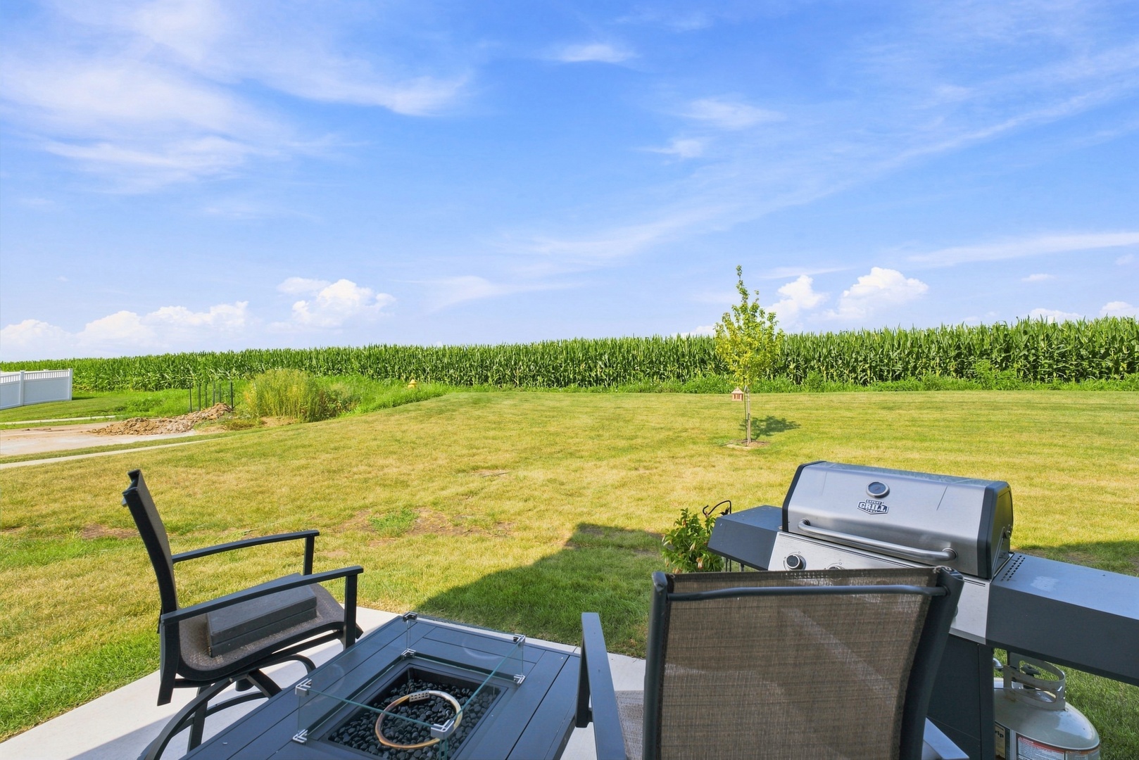 7142 Grove Crossing Property Photo 24