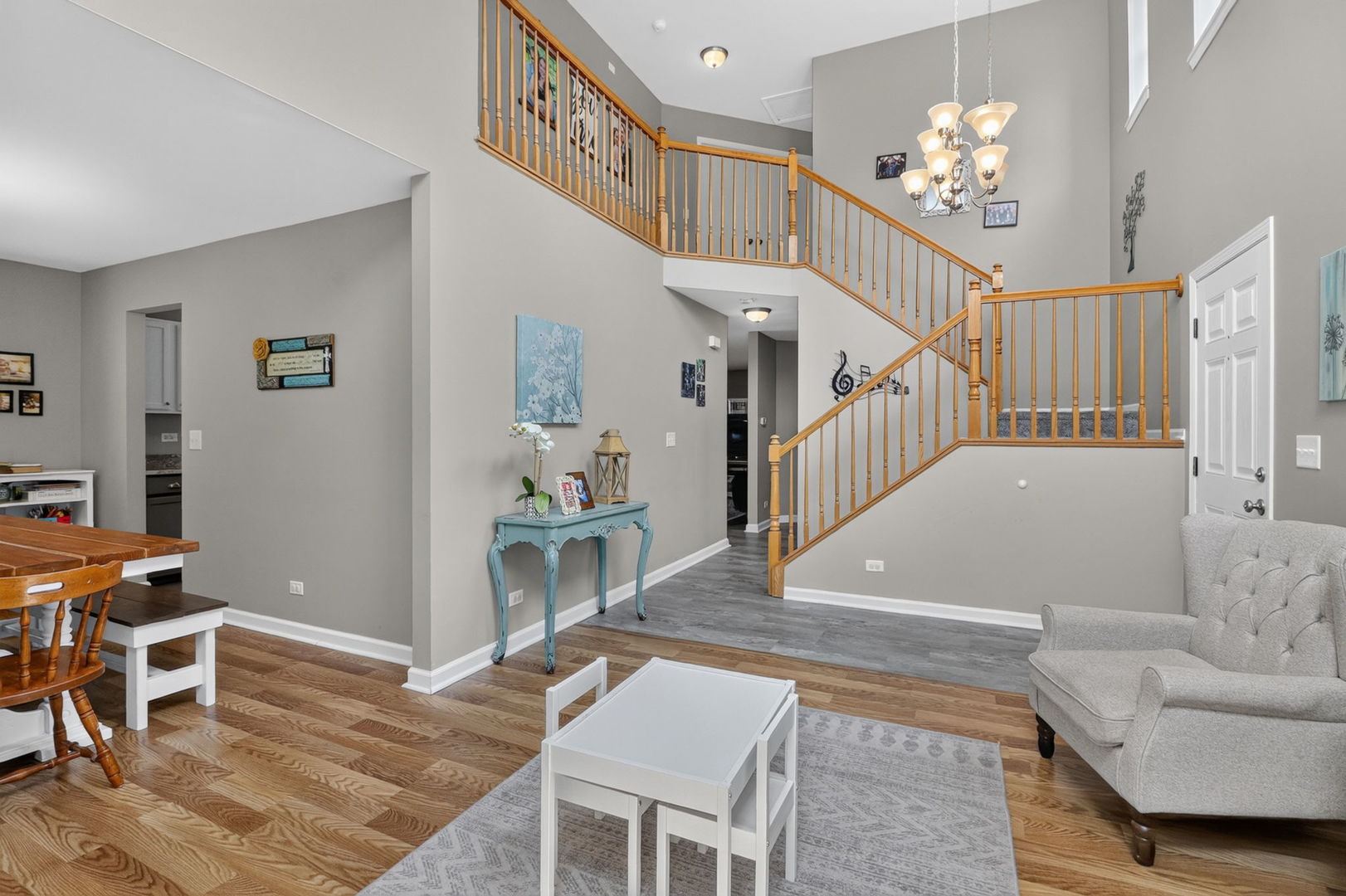 711 Deames Street Property Photo 6