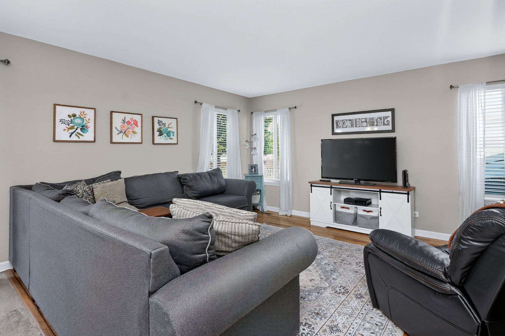 711 Deames Street Property Photo 13