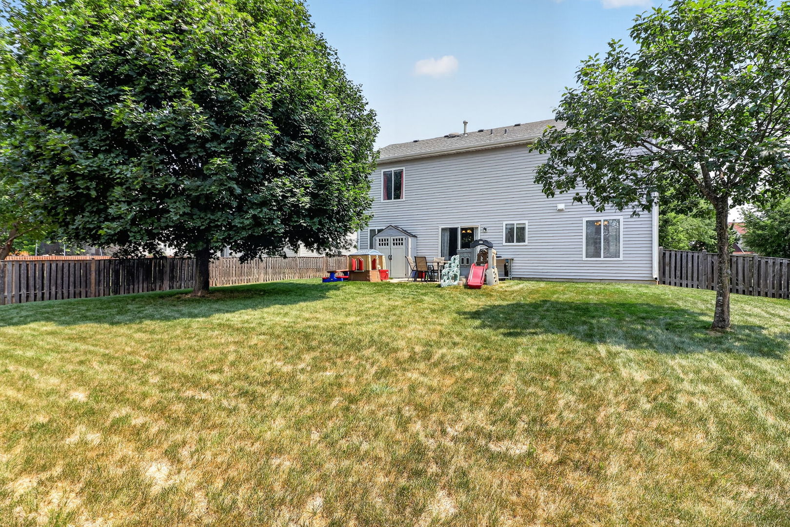 711 Deames Street Property Photo 25