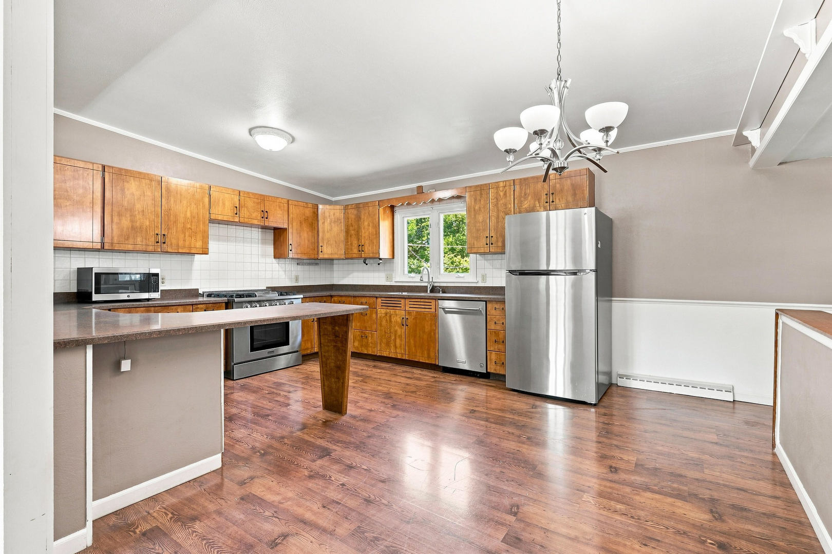 406 W Price Street Property Photo 15