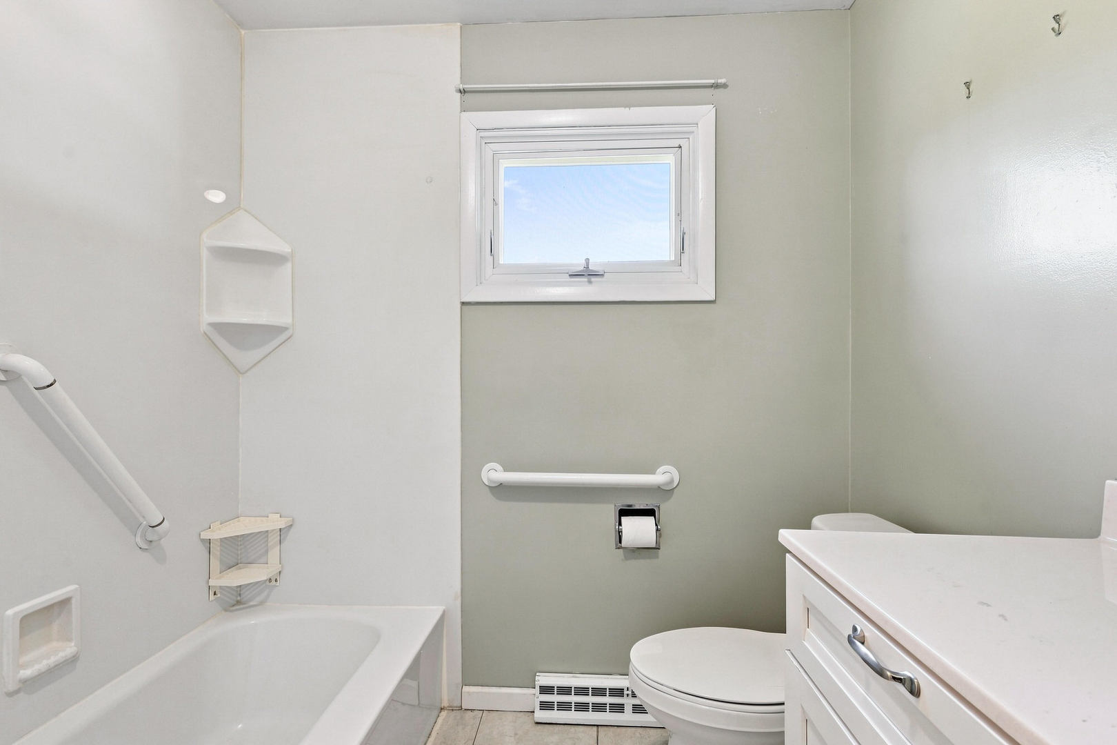406 W Price Street Property Photo 22